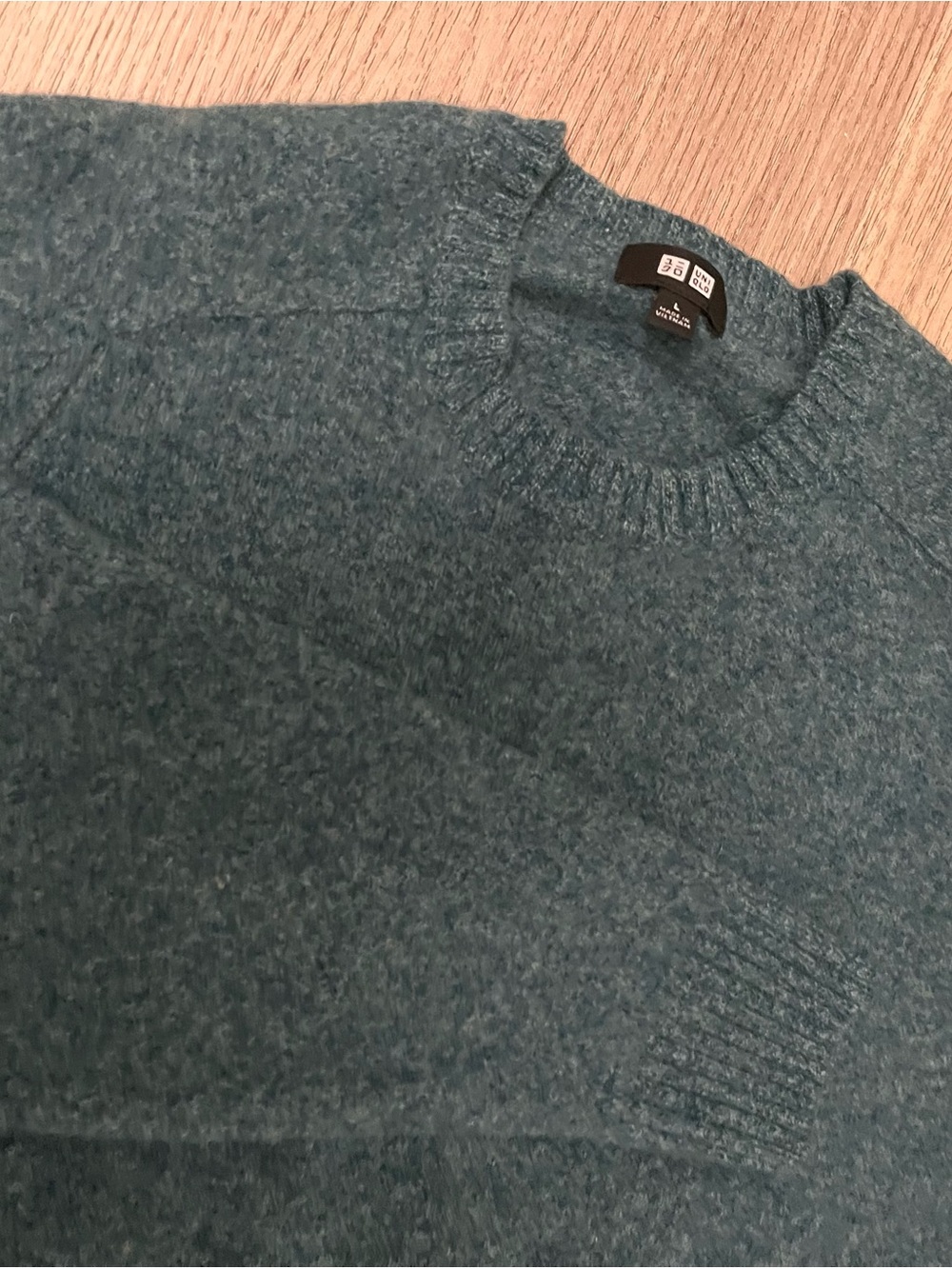 Uniqlo Women's Crewneck Sweater - Teal 100% Wool